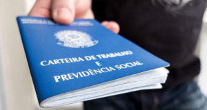 Ganhe desconto no curso ao apresentar a sua carteira de trabalho.